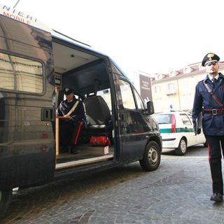 La stazione mobile dei Carabinieri di Alba