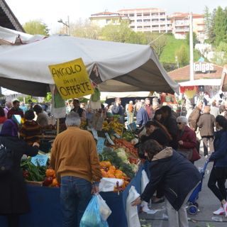 Mondovì: rinviata a data da destinarsi l'assegnazione dei posti nelle aree mercatali