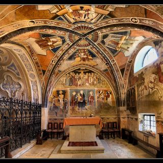 L'interno della chiesa di San Fiorenzo a Bastia Mondovì