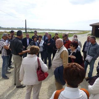 Il pullman numero 4 ringrazia la Banca di Caraglio perla bella gita