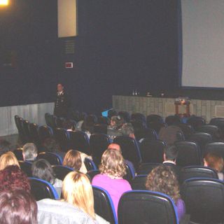 Barge, un momento dell'incontro carabinieri-insegnanti