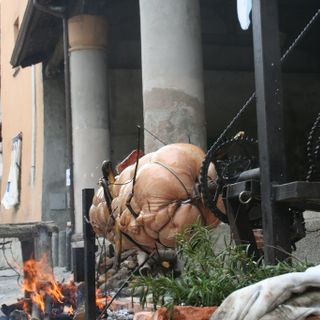 Revello Maggio Castello 2010