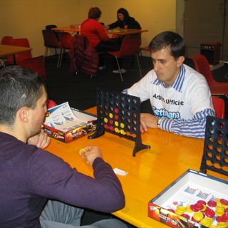 Un momento di gioco all'ex caserma Musso domenica scorsa Un momento di gioco all'ex caserma Musso domenica scorsa