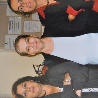 Da sinistra, l'avvocato Sabrina Sardella, Caterina Urso e l'avvocato Francesca Massimino