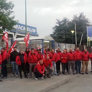 Cuneo: Oggi sciopero di due ore dei lavoratori Michelin in solidarietà con quelli della Red