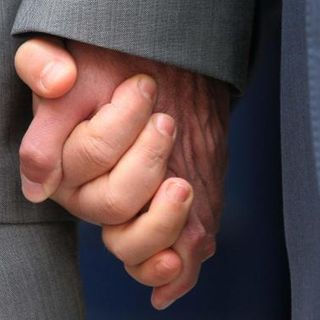 "Santità, mio figlio è gay ed io, come mamma, amo mio figlio e la sua omoaffettività"