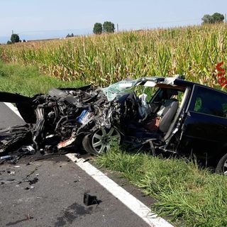 Scontro tra due auto a Crocera di Barge, un ferito grave elitrasportato al Santa Croce