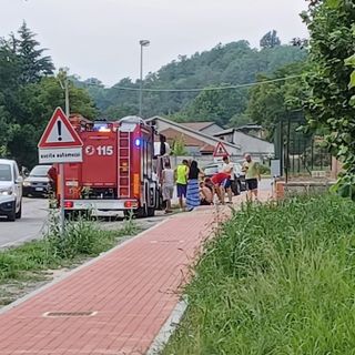 Auto finisce in un fossato a San Giuseppe di Sommariva Perno