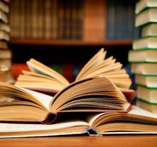 La cultura popolare raccontata attraverso la lingua del territorio La cultura popolare raccontata attraverso la lingua del territorio