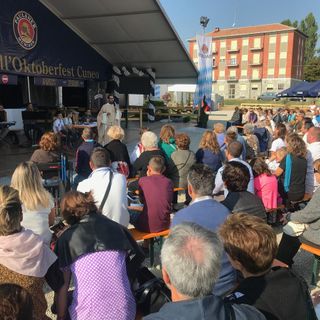 Ruota panoramica alta 25 metri, Family Day e Santa Messa al Luna Park dell’Oktoberfest Cuneo