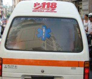 Sarebbe di nazionalità romena il piccolo che i Vigili del Fuoco stanno cercando in una bealera di Sommariva Bosco Sarebbe di nazionalità romena il piccolo che i Vigili del Fuoco stanno cercando in una bealera di Sommariva Bosco