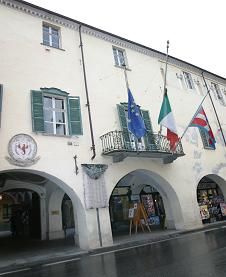 Un mercatino, più che delle pulci, degli afidi a Dronero con Propago, ma non pago!