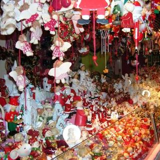 Natale, mercati ed eventi di luci e musica nella prima domenica di dicembre in provincia di Cuneo