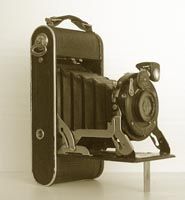 A Cuneo la mostra sulla fotografia "La fine del mondo o l'inizio di una nuova era?" A Cuneo la mostra sulla fotografia "La fine del mondo o l'inizio di una nuova era?"