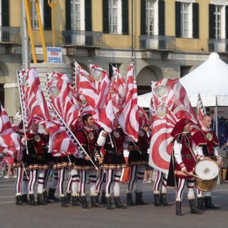 Il palio di Fossano aprirà la fiera del porro di Cervere