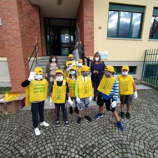 "Puliamo il Mondo": eco-pulizia a Pollenzo con gli allievi della Primaria "Puliamo il Mondo": eco-pulizia a Pollenzo con gli allievi della Primaria
