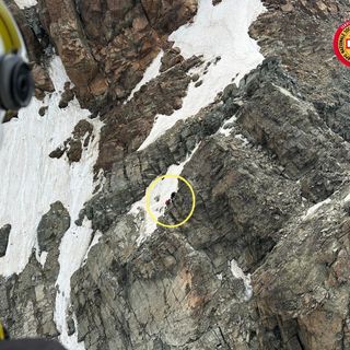 Due alpinisti bloccati sul Monviso, recuperati illesi grazie all'intervento dei soccorritori [VIDEO]
