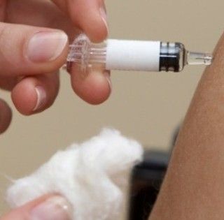 Caos vaccini antinfluenzale: il Piemonte si tutela acquistando oltre un milioni di dosi