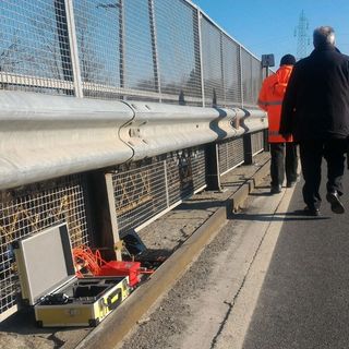 Foto di un precedente sopralluogo sul ponte