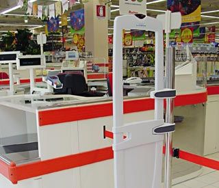 Domani sciopero contro cinque licenziamenti all'Ipercoop di Cuneo