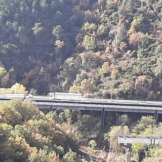 Dopo il crollo di domenica scorsa riaperta al traffico la Torino-Savona