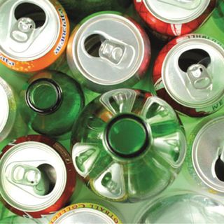 Garessio: vietate le bottiglie di vetro e le lattine in tutte le manifestazioni Garessio: vietate le bottiglie di vetro e le lattine in tutte le manifestazioni