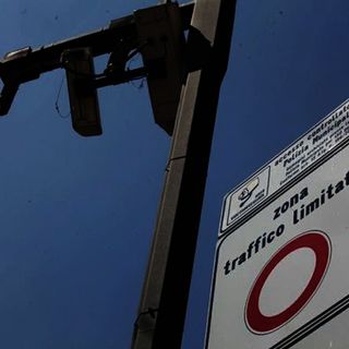 Scadono le autorizzazioni per l'accesso alla ZTL del centro storico di Cuneo: al via le richieste di rinnovo Scadono le autorizzazioni per l'accesso alla ZTL del centro storico di Cuneo: al via le richieste di rinnovo