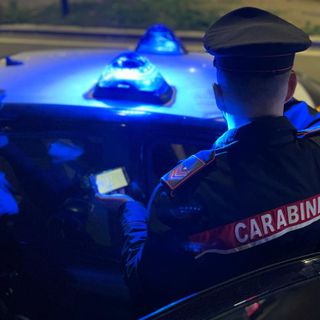 Carmagnola: anziano spara dal balcone e ferisce due carabinieri