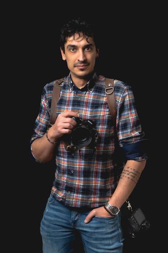 Il fotografo saluzzese Davide Tolis