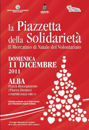 Mille idee per un dono nella Piazzetta della solidarietà di Alba