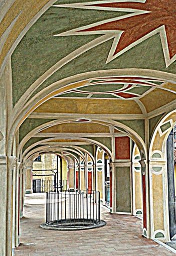 Ad ottobre si aprono le cantine di Palazzo Sarriod de la Tour a Costigliole Saluzzo Ad ottobre si aprono le cantine di Palazzo Sarriod de la Tour a Costigliole Saluzzo