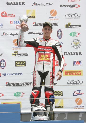 Davide Stirpe sul podio Davide Stirpe sul podio