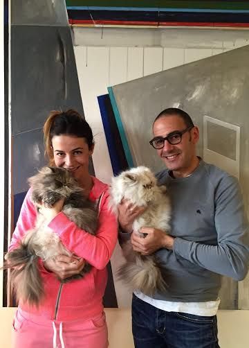 Saluzzo, da sinistra Nicoletta Trucco con la gatta persiana Milù e Oskar con Cloe, sorella di Milù Saluzzo, da sinistra Nicoletta Trucco con la gatta persiana Milù e Oskar con Cloe, sorella di Milù