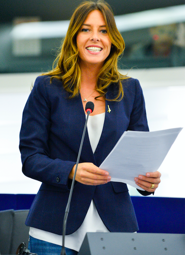 Flash Mob organizzato dalla Lega al Parlamento Europeo esponendo le immagini del presepe