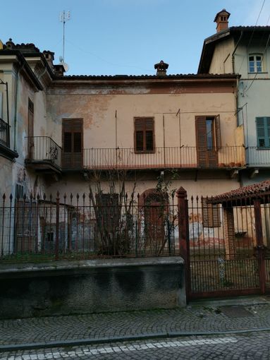 Busca, indetta asta pubblica per la vendita di un immobile nel centro storico della città