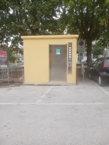 Dogliani, in paese due nuovi bagni automatizzati e autopulenti Dogliani, in paese due nuovi bagni automatizzati e autopulenti