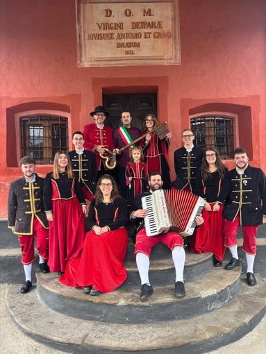 Rifreddo si prepara a festeggiare i 40 anni del carnevale locale: ecco le maschere