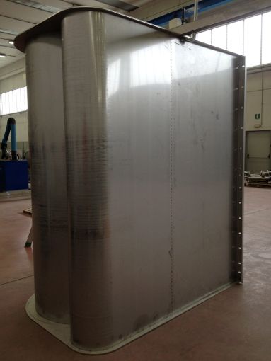 Dal mare di Singapore alle nevi del cuneese, MG fa il giro del mondo