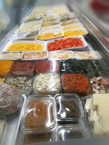 Il Pastificio Profeta è sinonimo di prodotti freschi di alta qualità, realizzati con materie prime del territorio o a km 0 Il Pastificio Profeta è sinonimo di prodotti freschi di alta qualità, realizzati con materie prime del territorio o a km 0