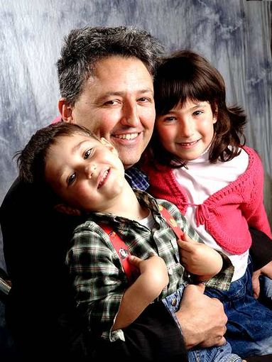 Piermario Giordano con i figli Piermario Giordano con i figli