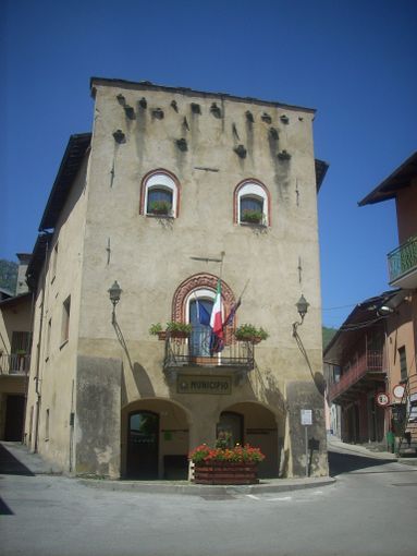 Il Municipio di Rifreddo
