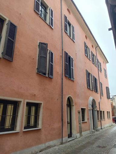 Istituto Derossi di Ceva: “Ecco come abbiamo salvato l’archivio, patrimonio storico della Città”