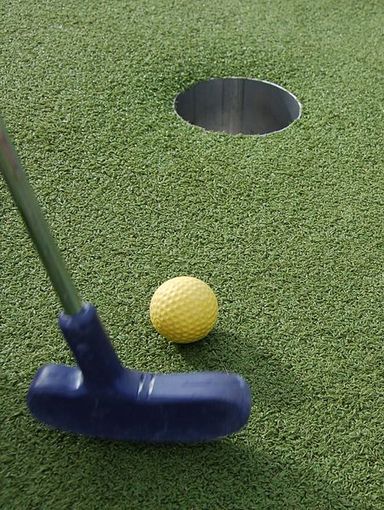 Uno sport diverso per l'estate? Il Minigolf a Dronero