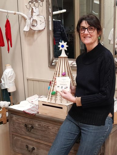 Anche New Baby Design di Comotti Sara aderisce a “Rendi il Tuo Regalo di Natale un Pezzo Unico” Anche New Baby Design di Comotti Sara aderisce a “Rendi il Tuo Regalo di Natale un Pezzo Unico”