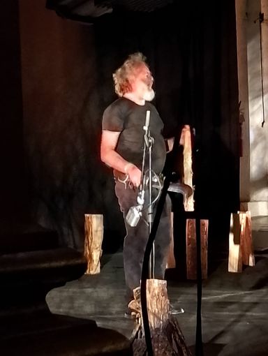 Studenti dell'Arimondi Eula di Savigliano a lezione di "vite ribelli" da Barbasophia Studenti dell'Arimondi Eula di Savigliano a lezione di "vite ribelli" da Barbasophia