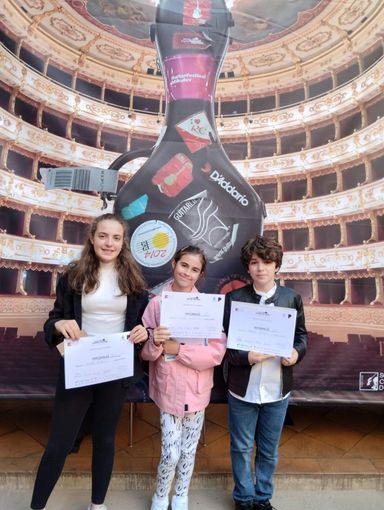 Ottimi risultati al Young Talent Competition del Paganini Guitar Festival di Parma per gli allievi del prof.Cristiano Alasia Ottimi risultati al Young Talent Competition del Paganini Guitar Festival di Parma per gli allievi del prof.Cristiano Alasia