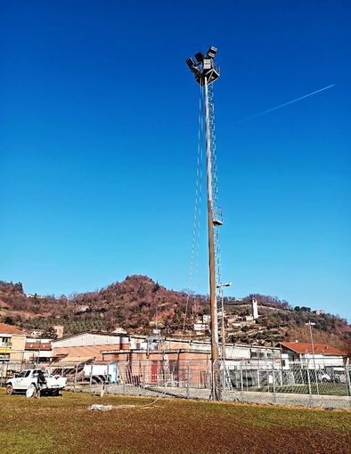Al campo sportivo di Revello arrivano le luci a basso consumo