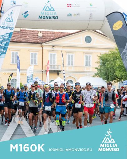 La partenza della 100 Miglia del Monviso 2025, a Saluzzo La partenza della 100 Miglia del Monviso 2025, a Saluzzo