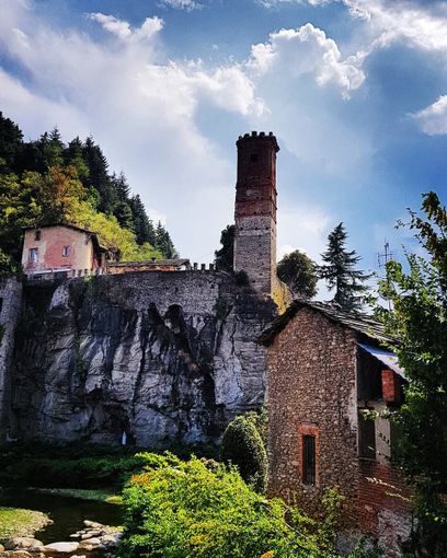 Like per il Mombracco: a Sanfront si inaugura la mostra
del contest fotografico #mombraccoinfoto Like per il Mombracco: a Sanfront si inaugura la mostra
del contest fotografico #mombraccoinfoto