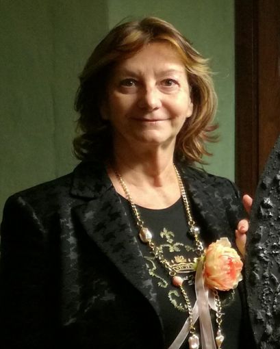 Cherasco, nella chiesa di San Gregorio apre la mostra "La creatività si veste d'Arte"